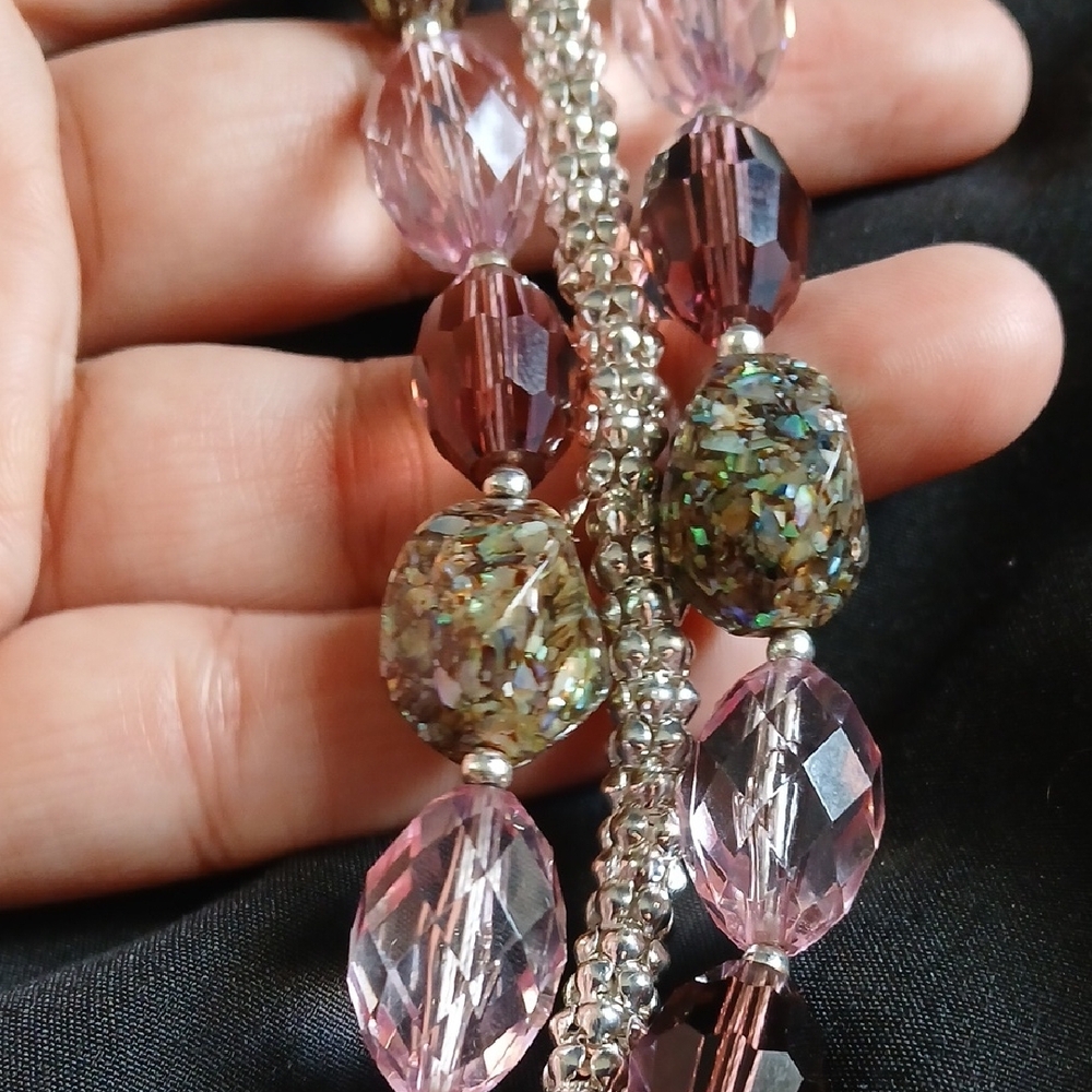 Elegant Purple and Silver Beaded Bracelet - Picture 4 of 7
